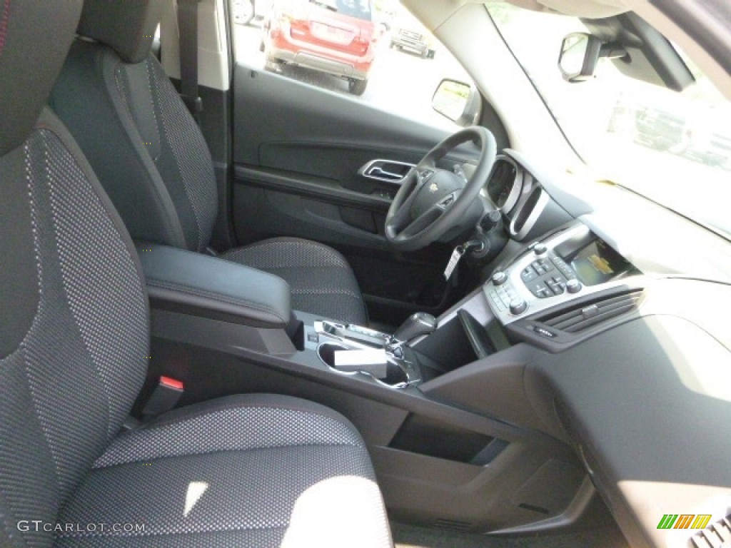 2017 Equinox LS - Summit White / Jet Black photo #10