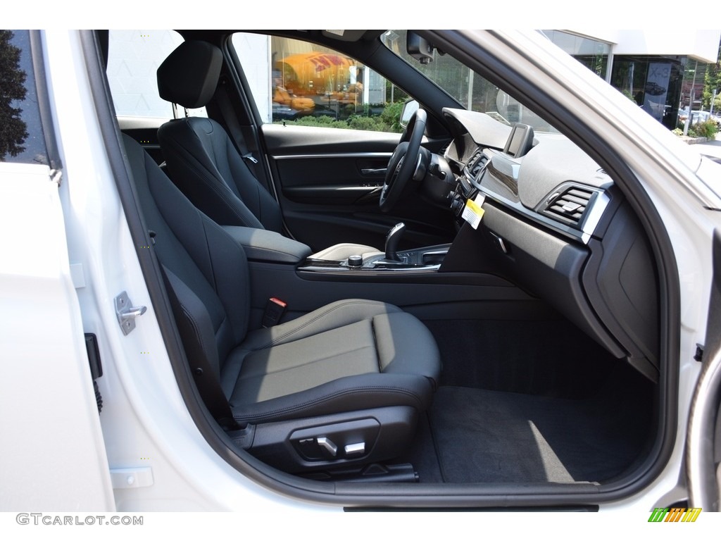 2017 3 Series 330i xDrive Sedan - Alpine White / Black photo #28