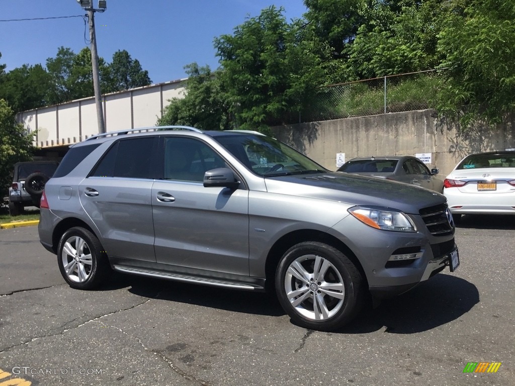 2012 ML 350 4Matic - Palladium Silver Metallic / Almond Beige photo #3