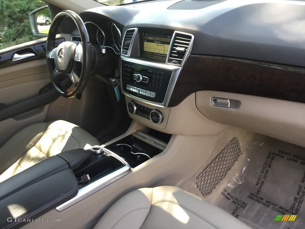 2012 ML 350 4Matic - Palladium Silver Metallic / Almond Beige photo #26