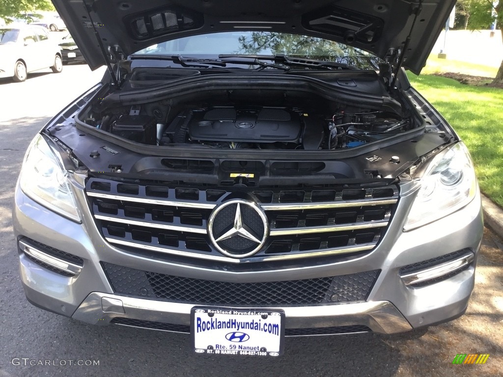 2012 ML 350 4Matic - Palladium Silver Metallic / Almond Beige photo #30