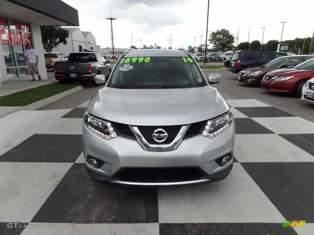 2014 Rogue SV - Brilliant Silver / Charcoal photo #2