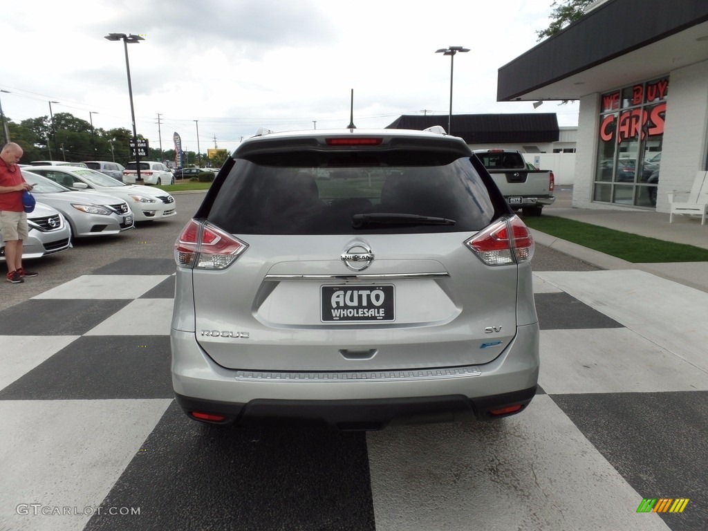 2014 Rogue SV - Brilliant Silver / Charcoal photo #4