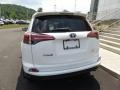 Super White - RAV4 LE Photo No. 7