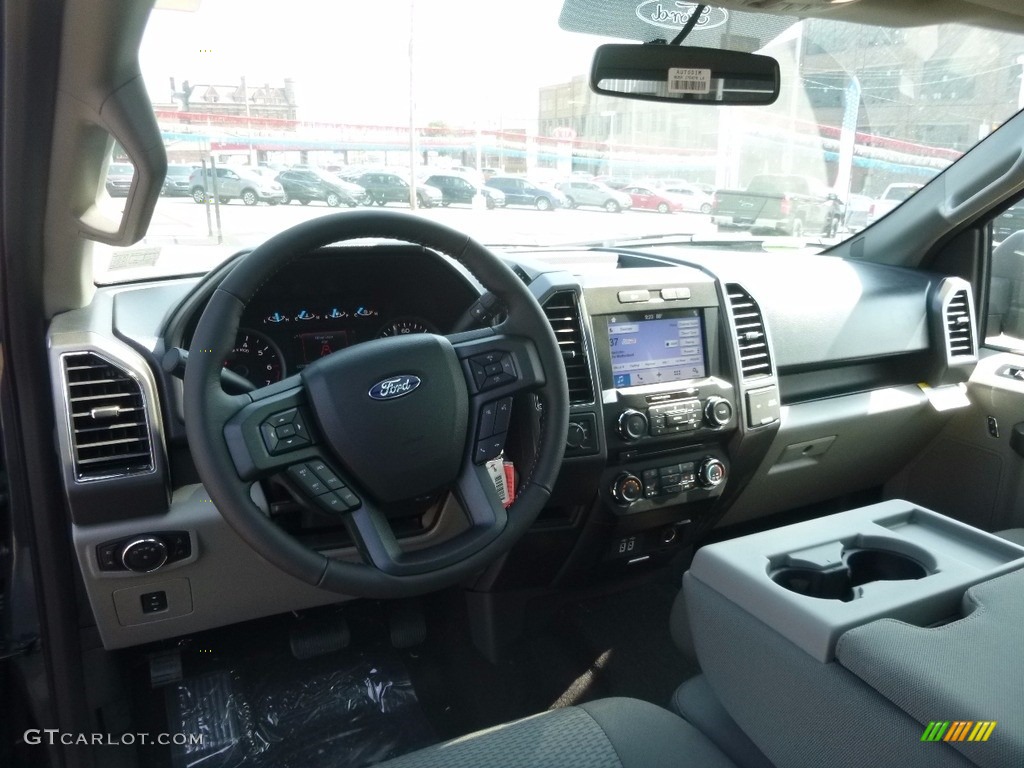 2017 F150 XLT SuperCrew 4x4 - Lithium Gray / Earth Gray photo #12