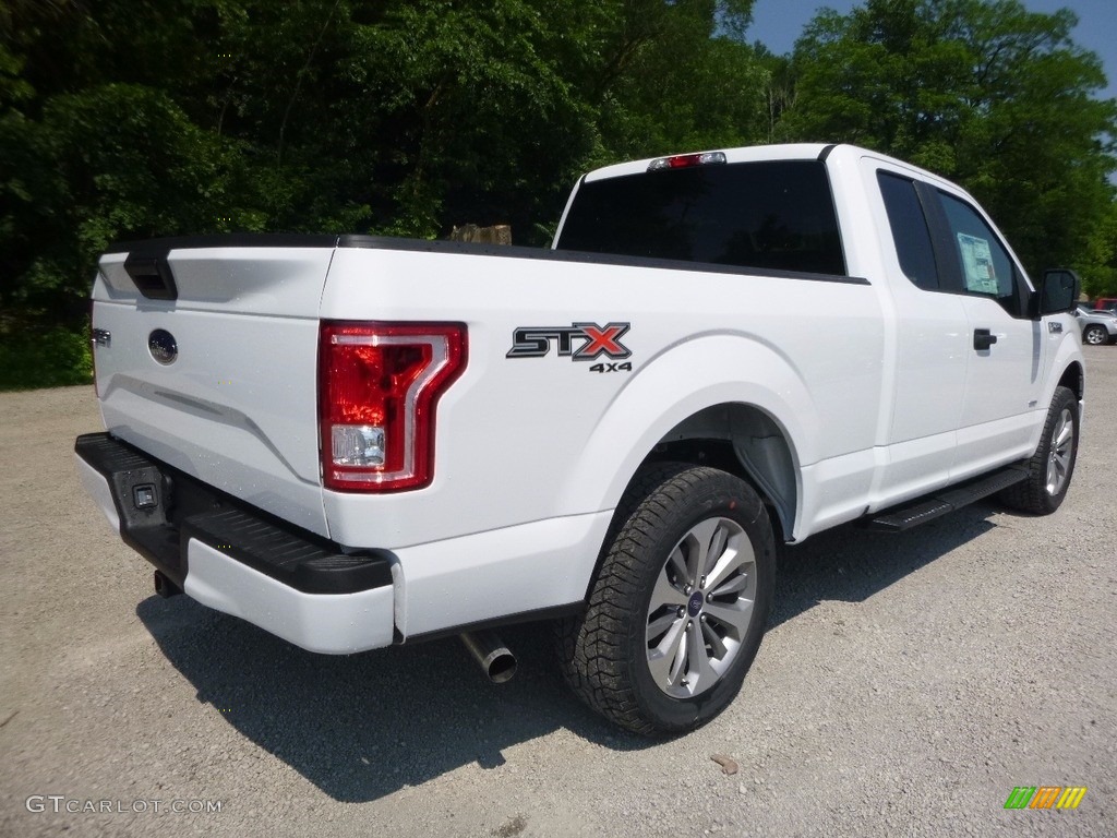 2017 F150 XL SuperCab 4x4 - Oxford White / Earth Gray photo #2