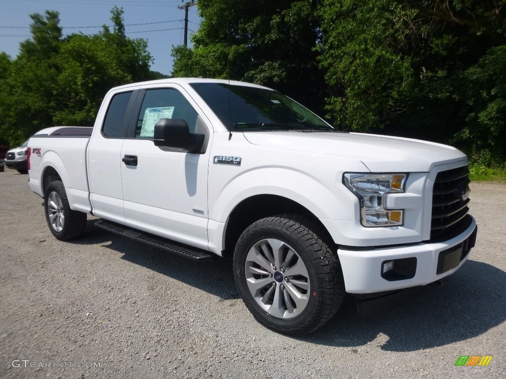 2017 F150 XL SuperCab 4x4 - Oxford White / Earth Gray photo #8