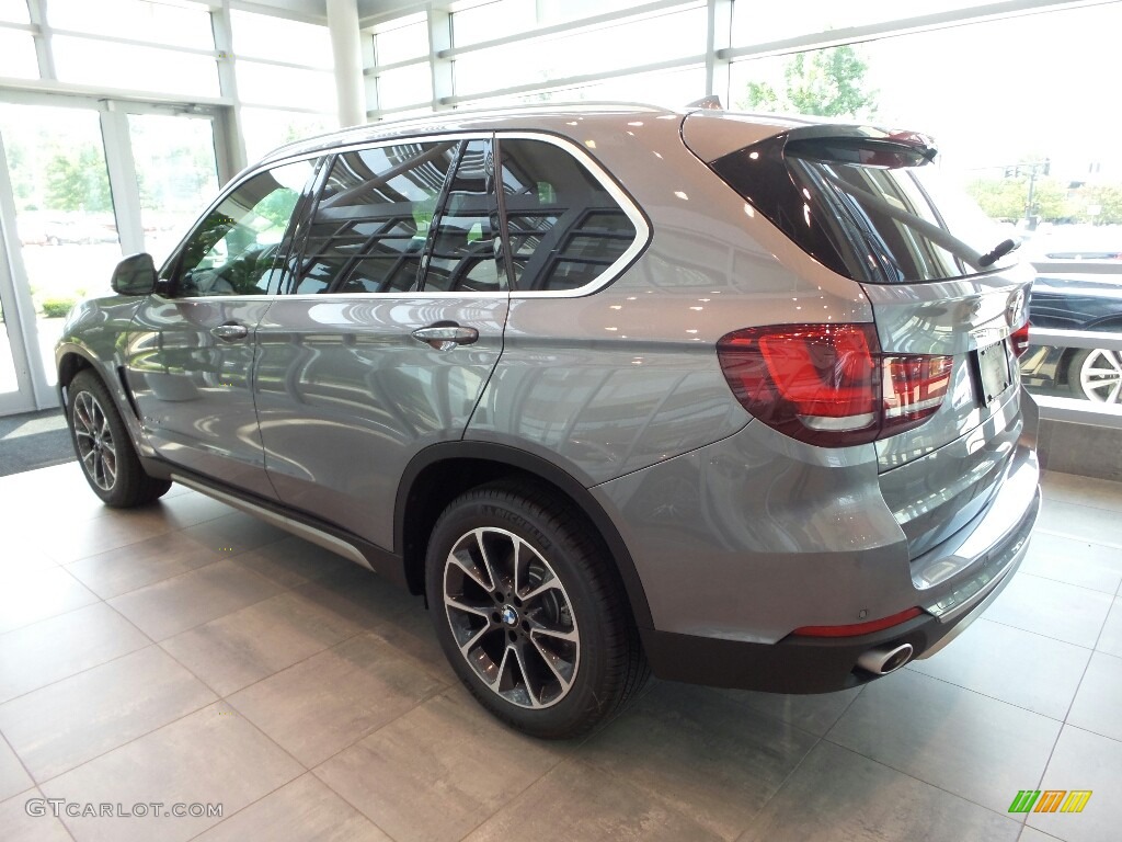 2017 X5 xDrive35i - Space Gray Metallic / Black photo #2