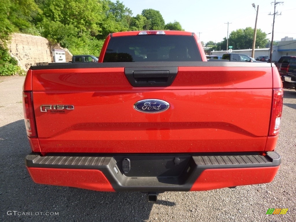 2017 F150 XL SuperCab 4x4 - Race Red / Earth Gray photo #3