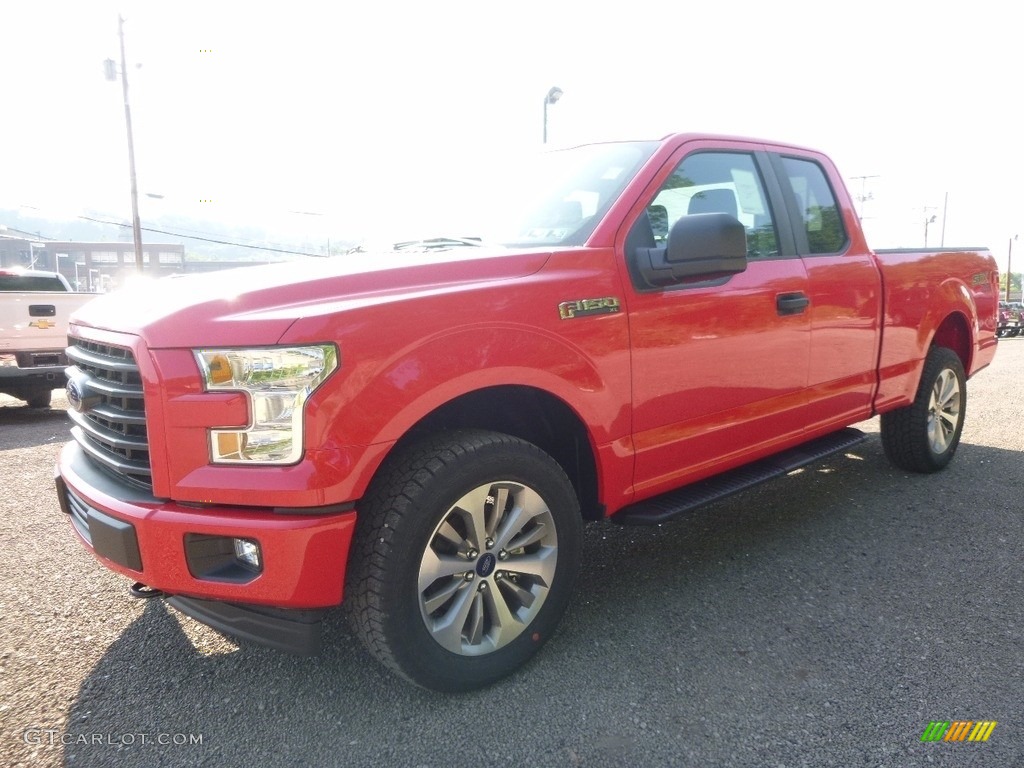 2017 F150 XL SuperCab 4x4 - Race Red / Earth Gray photo #6