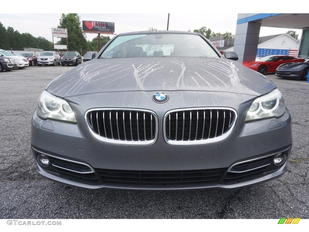 2016 5 Series 535d Sedan - Space Grey Metallic / Black photo #2