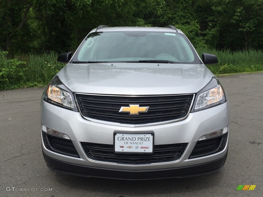 2017 Traverse LS AWD - Silver Ice Metallic / Dark Titanium/Light Titanium photo #2