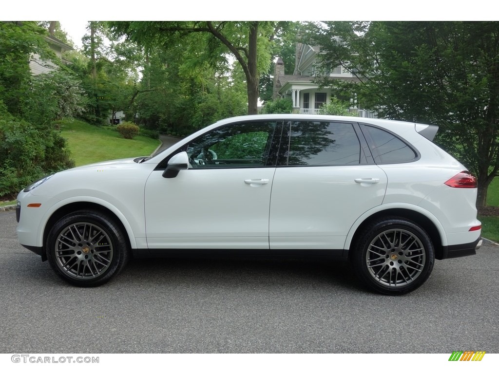 2017 Cayenne Platinum Edition - White / Agate Grey photo #3