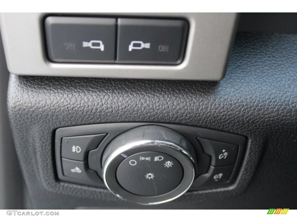 2017 F150 Lariat SuperCrew 4X4 - Magnetic / Black photo #24