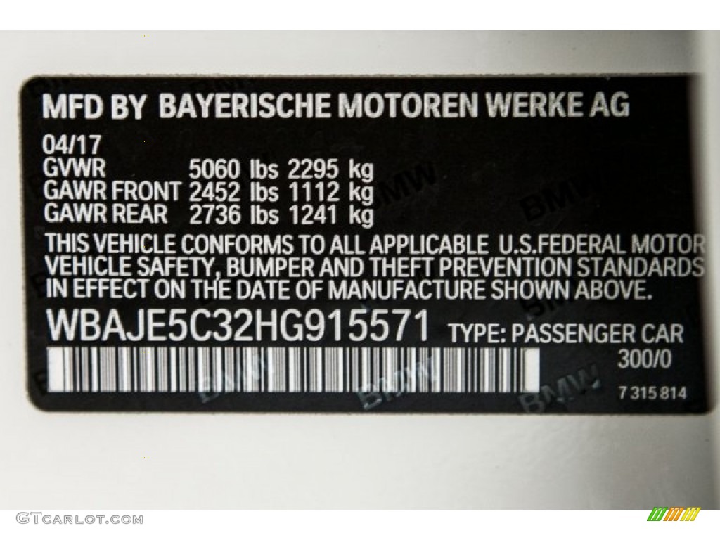 2017 5 Series 540i Sedan - Alpine White / Black photo #11