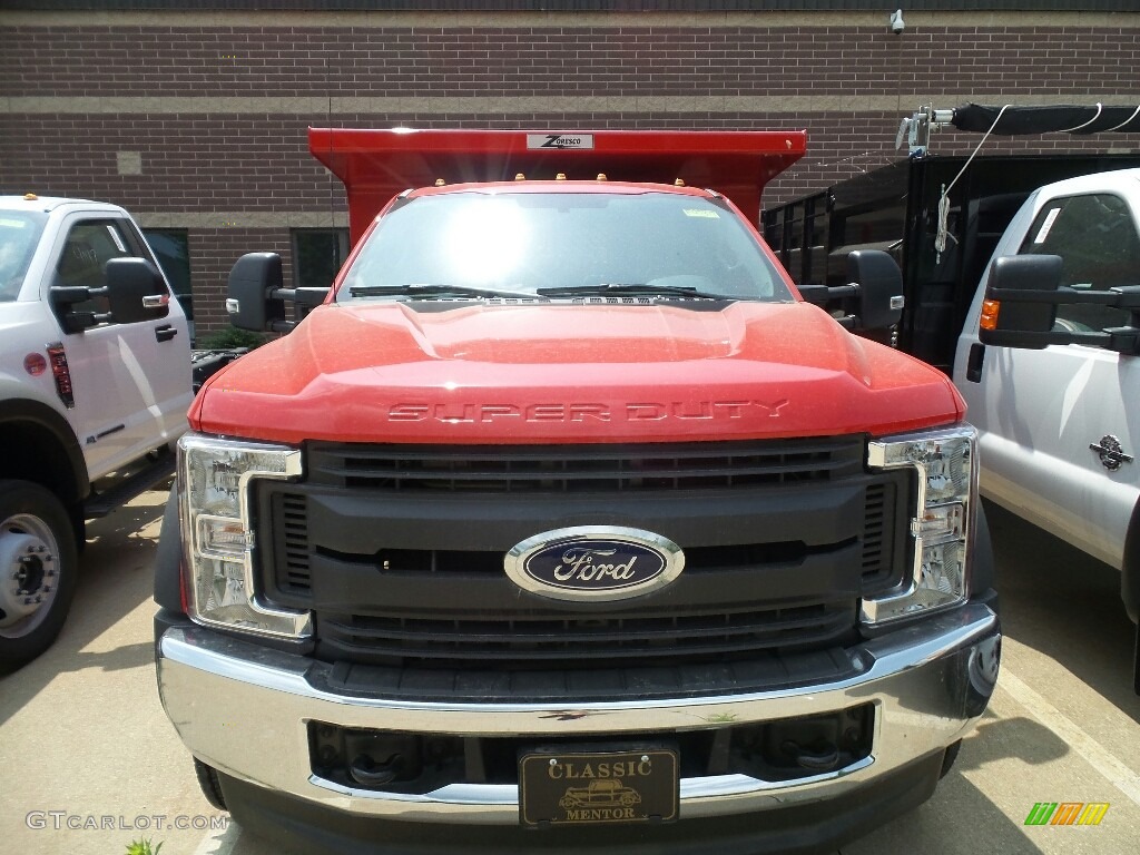 2017 F550 Super Duty XL Regular Cab 4x4 Dump Truck - Race Red / Medium Earth Gray photo #2