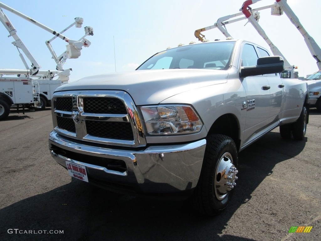 2014 3500 Tradesman Crew Cab 4x4 - Bright Silver Metallic / Black/Diesel Gray photo #1