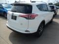 Super White - RAV4 LE Photo No. 2