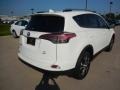 Super White - RAV4 LE Photo No. 2