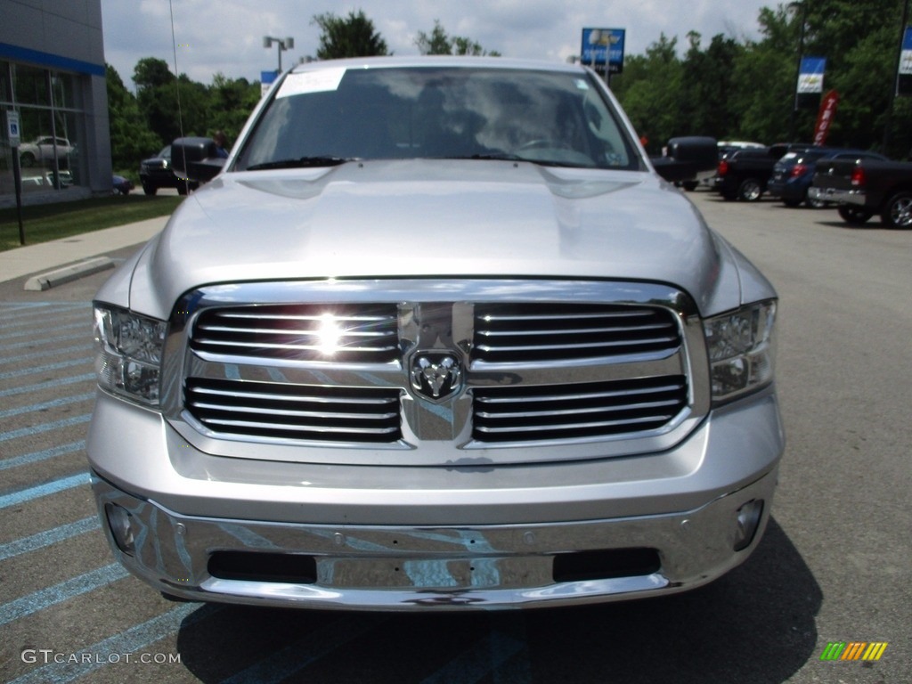 2014 1500 SLT Quad Cab 4x4 - Bright Silver Metallic / Black/Diesel Gray photo #15