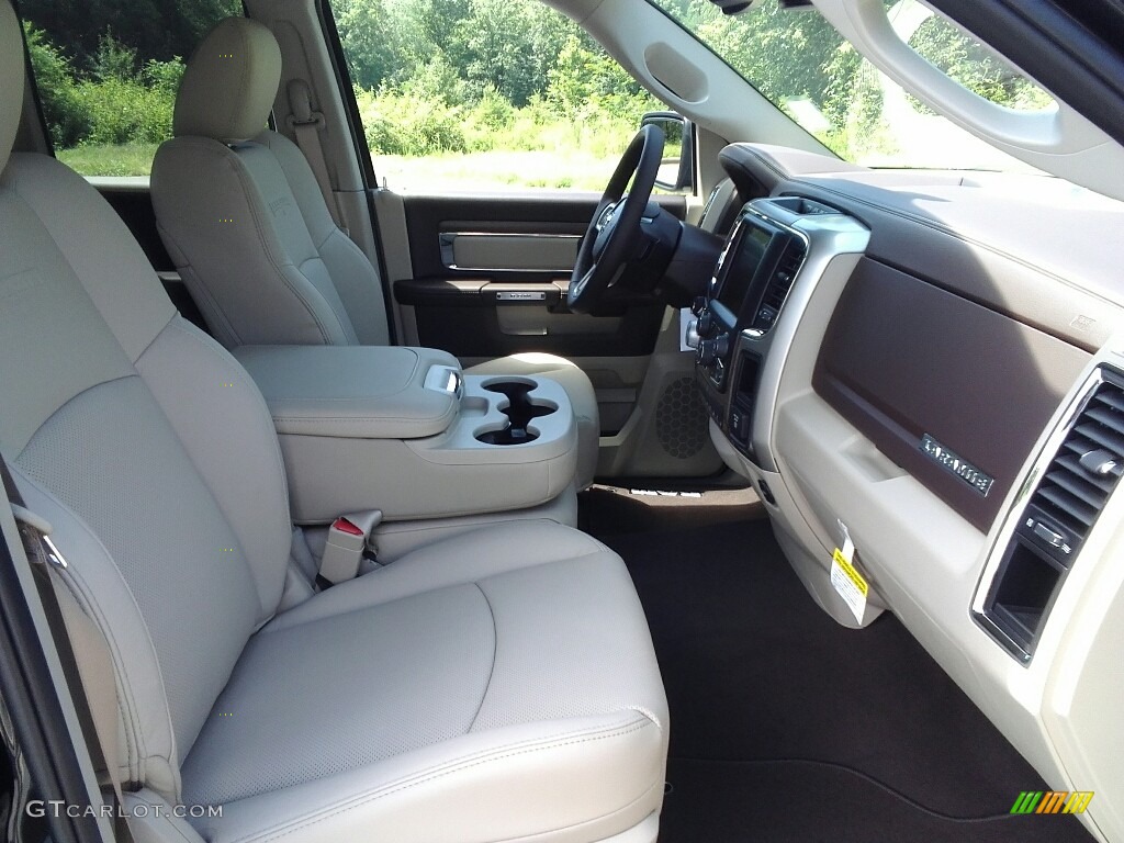 2017 1500 Laramie Quad Cab 4x4 - Brilliant Black Crystal Pearl / Black/Diesel Gray photo #15