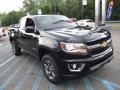 Front 3/4 View of 2017 Colorado Z71 Extended Cab 4x4