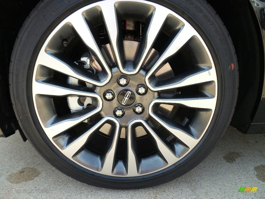 2017 Lincoln Continental Reserve AWD Wheel Photo #121058873