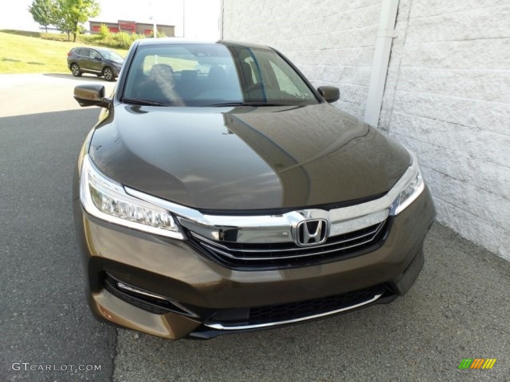 2017 Accord Hybrid Touring Sedan - Mandarin Gold Metallic / Black photo #4