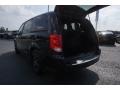 Brilliant Black Crystal Pearl - Grand Caravan R/T Photo No. 16