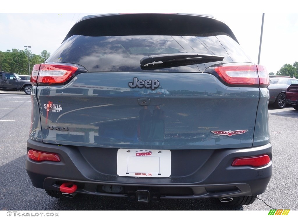 2015 Cherokee Trailhawk 4x4 - Anvil / Trailhawk Black photo #6