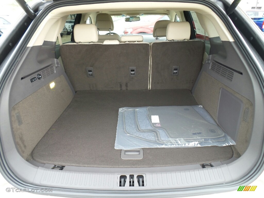 2017 Lincoln MKX Reserve AWD Trunk Photo #121061656