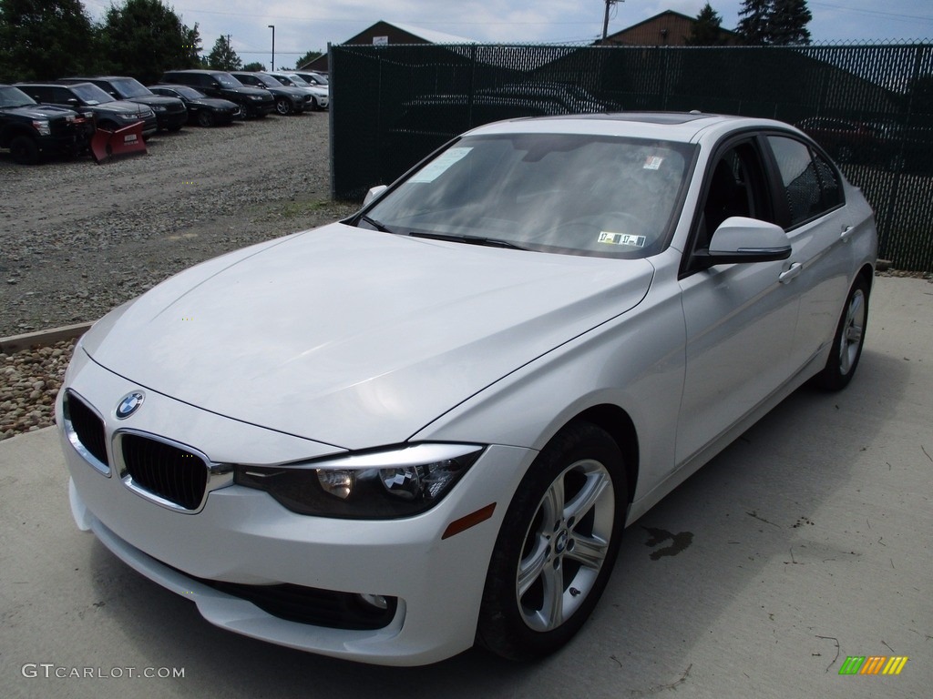 2015 3 Series 320i xDrive Sedan - Alpine White / Black photo #8