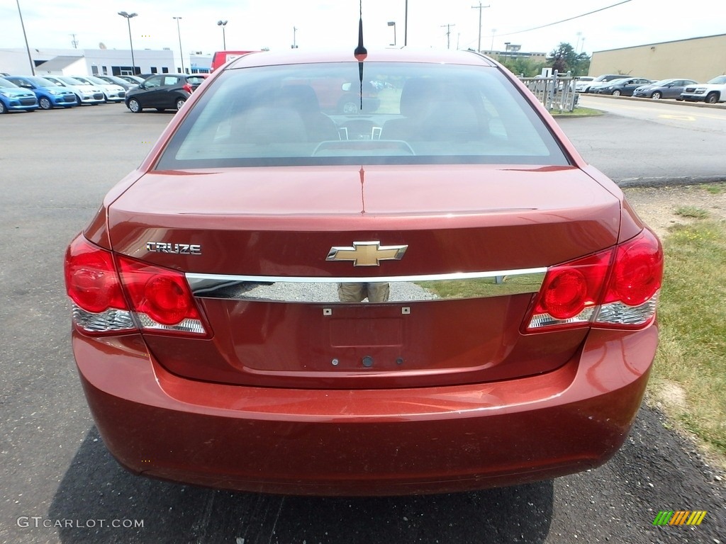 2012 Cruze LS - Autumn Red Metallic / Jet Black/Medium Titanium photo #3