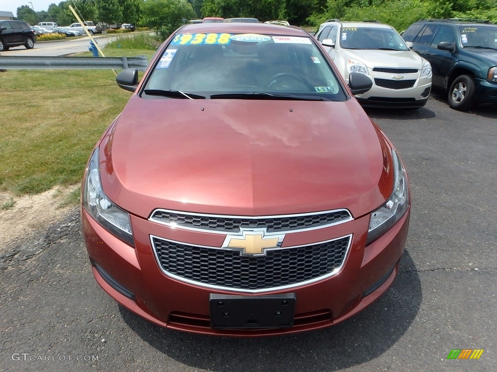 2012 Cruze LS - Autumn Red Metallic / Jet Black/Medium Titanium photo #6