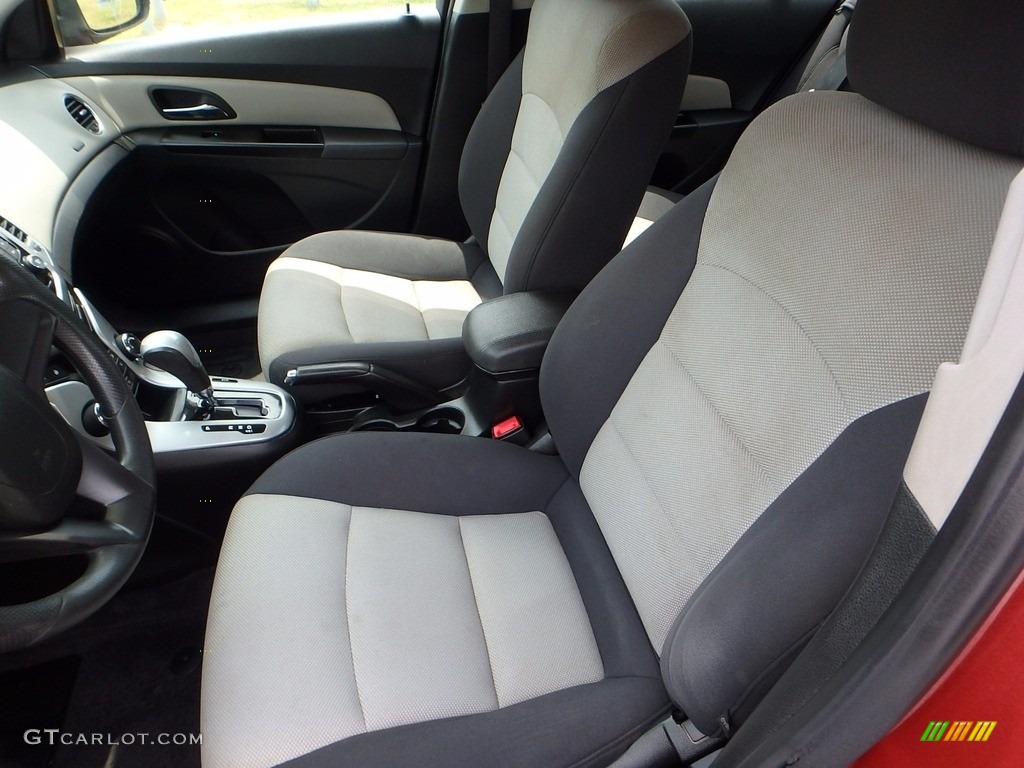 2012 Cruze LS - Autumn Red Metallic / Jet Black/Medium Titanium photo #8