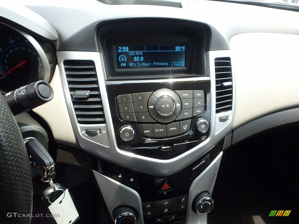 2012 Cruze LS - Autumn Red Metallic / Jet Black/Medium Titanium photo #13