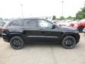 2017 Diamond Black Crystal Pearl Jeep Grand Cherokee Laredo 4x4  photo #6