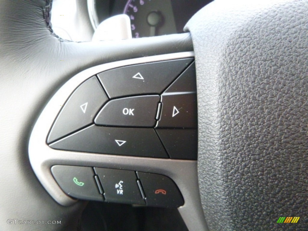 2017 Grand Cherokee Laredo 4x4 - Diamond Black Crystal Pearl / Black photo #20