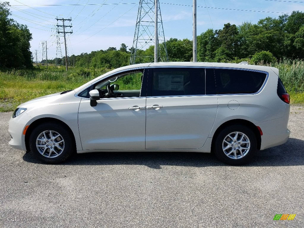 2017 Pacifica Touring - Tusk White / Cognac/Alloy/Toffee photo #3