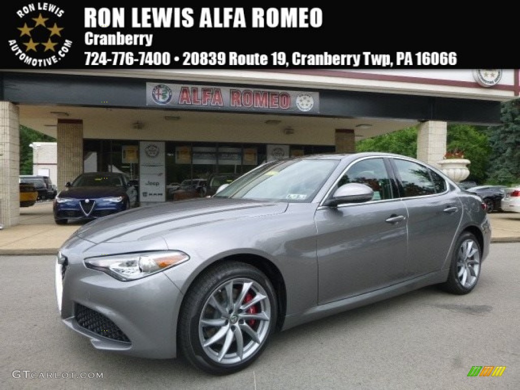 2017 Giulia AWD - Stromboli Gray Metallic / Red photo #1