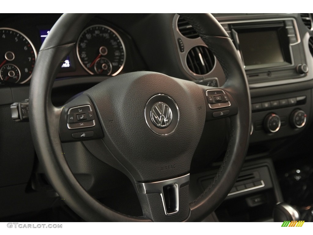 2016 Volkswagen Tiguan S 4MOTION Charcoal Steering Wheel Photo #121073073