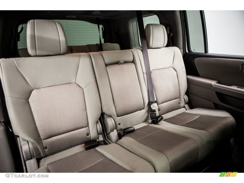 2015 Pilot EX - Alabaster Silver Metallic / Gray photo #15