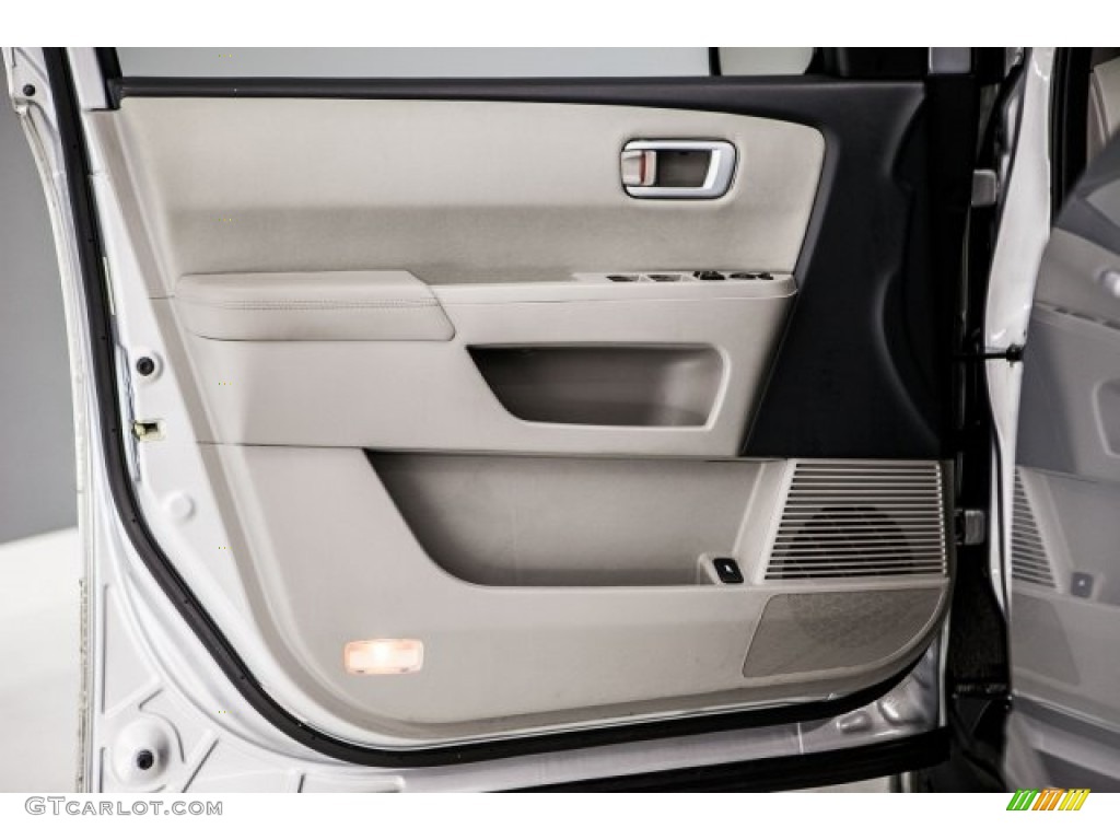 2015 Pilot EX - Alabaster Silver Metallic / Gray photo #22