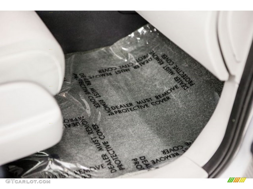 2015 Pilot EX - Alabaster Silver Metallic / Gray photo #25