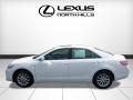 2011 Super White Toyota Camry XLE  photo #3