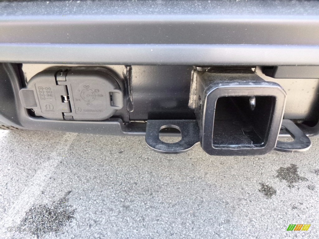 2017 Grand Cherokee Laredo 4x4 - Diamond Black Crystal Pearl / Black photo #6