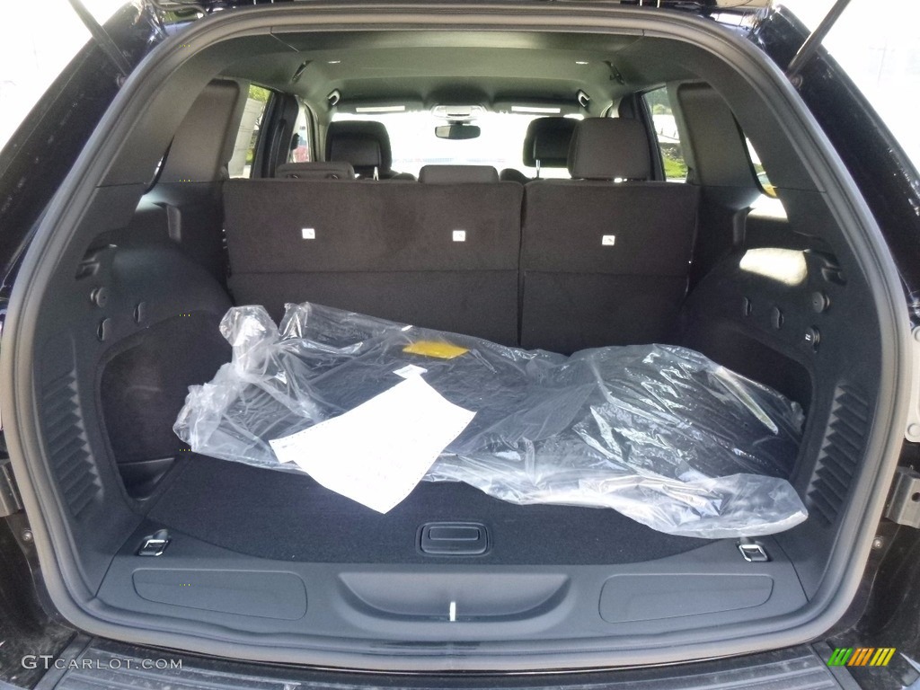 2017 Grand Cherokee Laredo 4x4 - Diamond Black Crystal Pearl / Black photo #7