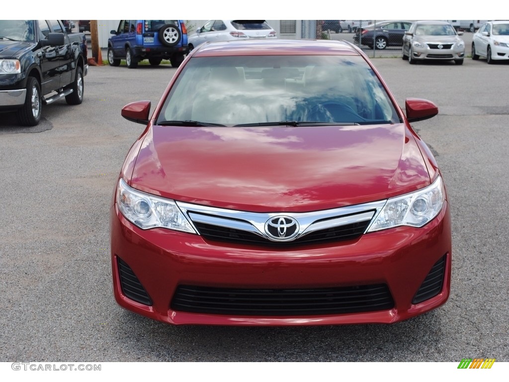 2014 Camry LE - Barcelona Red Metallic / Ivory photo #8