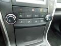 2015 Super White Toyota Camry SE  photo #19