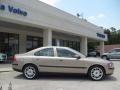 Ash Gold Metallic - S60 2.5T Photo No. 2
